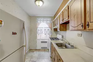 26-16 Union St, Flushing, NY 11354 - Photo 15