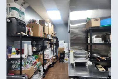 38-70 10th St, Long Island City, NY 11101 - Photo 3