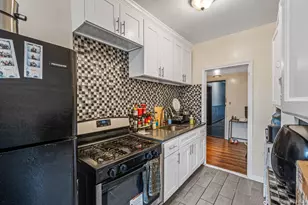 165-20 Highland Ave, Jamaica, NY 11432 - Photo 13