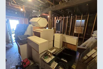 31 Union Ave, Patchogue, NY 11772 - Photo 11