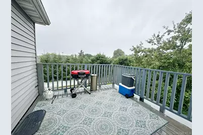 203 29th Street, Lindenhurst, NY 11757 - Photo 19