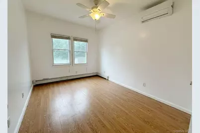 203 29th Street, Lindenhurst, NY 11757 - Photo 9