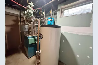 203 29th Street, Lindenhurst, NY 11757 - Photo 21