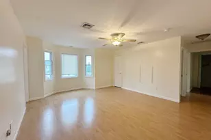 203 29th St, Lindenhurst, NY 11757 - Photo 3