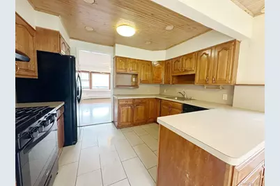 203 29th Street, Lindenhurst, NY 11757 - Photo 13