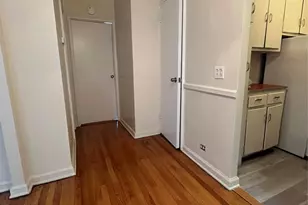 325 E 201st St, Bronx, NY 10458 - Photo 13