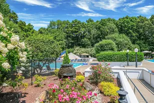 158 Gothic Cir, Manorville, NY 11949 - Photo 31