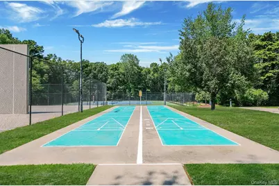 158 Gothic Circle, Manorville, NY 11949 - Photo 35
