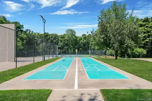 158 Gothic Cir, Manorville, NY 11949 - Photo 35