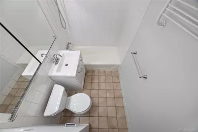 423 Colony Drive, Hartsdale, NY 10530 - Photo 19