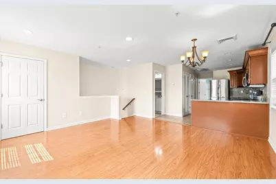 1002 Willow Lane, Valley Stream, NY 11580 - Photo 5