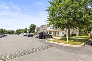 1002 Willow Ln, Valley Stream, NY 11580 - Photo 19