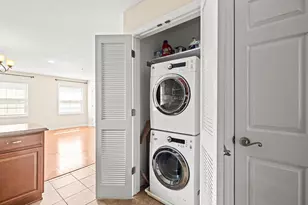 1002 Willow Ln, Valley Stream, NY 11580 - Photo 11