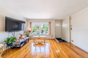 121-04 150th Ave, Ozone Park, NY 11420 - Photo 23