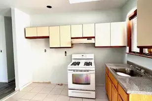 163 Vanderbilt Ave, Island Park, NY 11558 - Photo 3