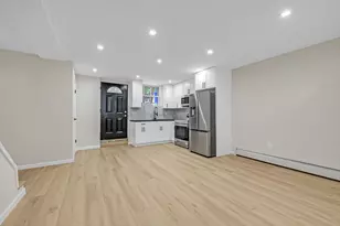 110-23 172nd St, Saint Albans, NY 11433 - Photo 17