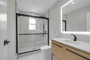 110-23 172nd St, Saint Albans, NY 11433 - Photo 15