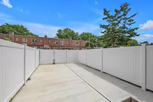 110-23 172nd St, Saint Albans, NY 11433 - Photo 23