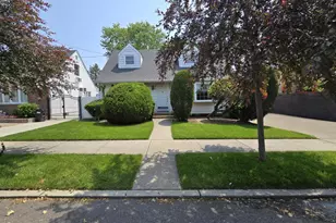 157-41 87th St, Howard Beach, NY 11414 - Photo 23