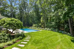 2 Soundview Dr, Port Jefferson, NY 11777 - Photo 7