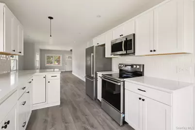 77 Prospect Street, Newburgh, NY 12550 - Photo 9