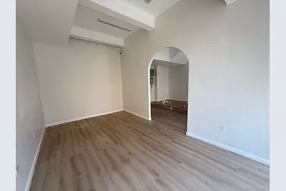 13516 Roosevelt Avenue, Flushing, NY 11354 - Photo 7