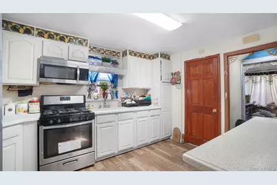 222-26 93rd Avenue, Queens Village, NY 11428 - Photo 9