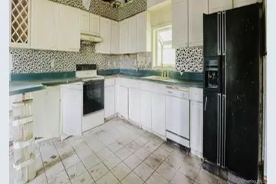 10 Diviesti Drive, Marlboro, NY 12542 - Photo 9