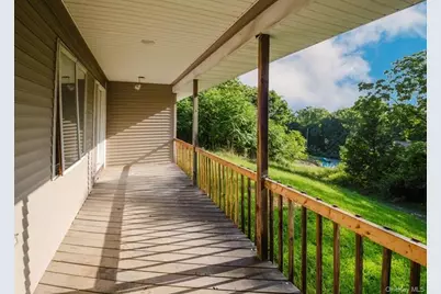 10 Diviesti Drive, Marlboro, NY 12542 - Photo 5