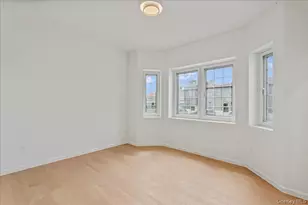 150-17 Hawtree St, Ozone Park, NY 11417 - Photo 11