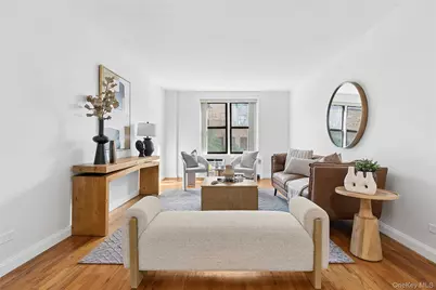 330 E 70th Street #6E, New York, NY 10021 - Photo 1