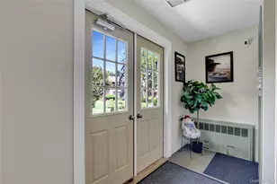 205 Edmunton Dr, North Babylon, NY 11703 - Photo 5