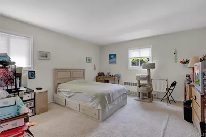 205 Edmunton Drive #H17, North Babylon, NY 11703 - Photo 13