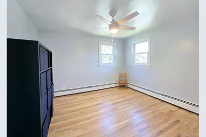 945 Benedict Street, Bohemia, NY 11716 - Photo 13