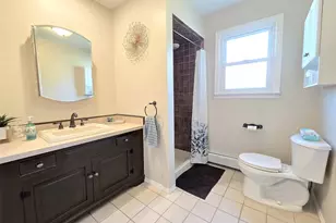 945 Benedict St, Bohemia, NY 11716 - Photo 19