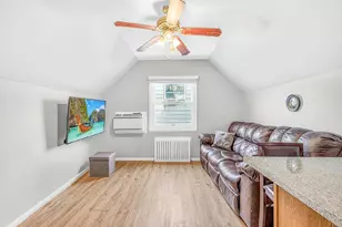 48-18 190th St, Fresh Meadows, NY 11365 - Photo 25