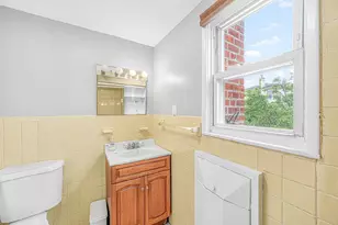 48-18 190th St, Fresh Meadows, NY 11365 - Photo 29