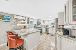 48-18 190th St, Fresh Meadows, NY 11365 - Photo 17