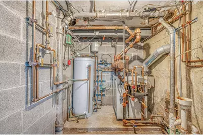 4818 190th Street, Fresh Meadows, NY 11365 - Photo 37