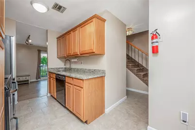 116 Westend Avenue #21, Freeport, NY 11520 - Photo 3