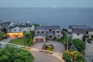 53 Clearwater Ave, Massapequa, NY 11758 - Photo 37