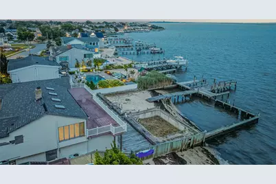 53 Clearwater Avenue, Massapequa, NY 11758 - Photo 33