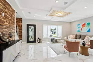 10 Locust St, Hicksville, NY 11801 - Photo 5