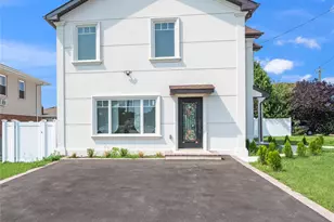 10 Locust St, Hicksville, NY 11801 - Photo 3