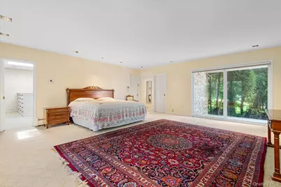 512 E Shore Road, Great Neck, NY 11024 - Photo 27