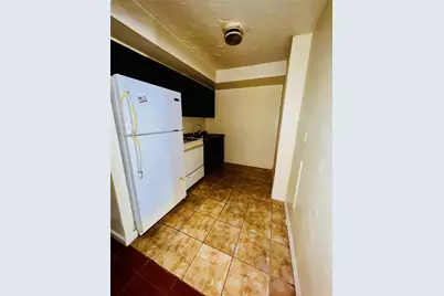 240-29 68th Avenue #14, Douglaston, NY 11362 - Photo 3