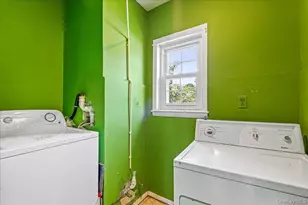 87-02 188th St, Jamaica, NY 11423 - Photo 13