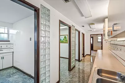 8702 188th Street, Jamaica, NY 11423 - Photo 17