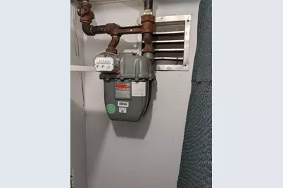 8702 188th Street, Jamaica, NY 11423 - Photo 27