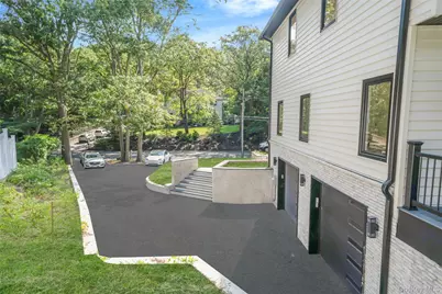 628 Meadow Road, Smithtown, NY 11754 - Photo 39